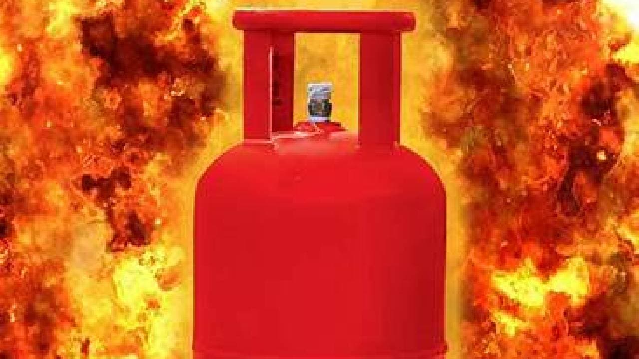 LPG Cylinder Explodes In Bolangir Village, 6 Critical