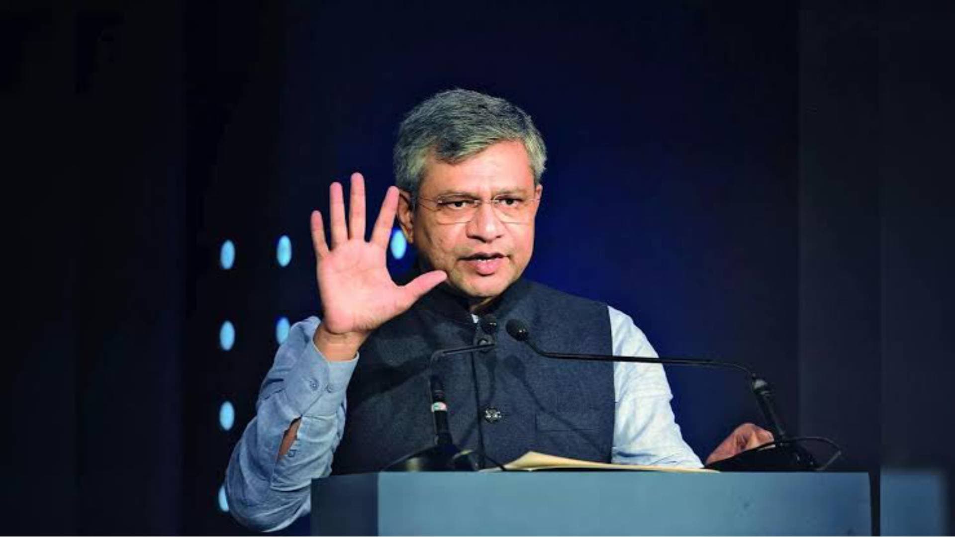 Mould Your Biz Plans As Per India’s Stupendous Growth: Ashwini Vaishnaw To Entrepreneurs