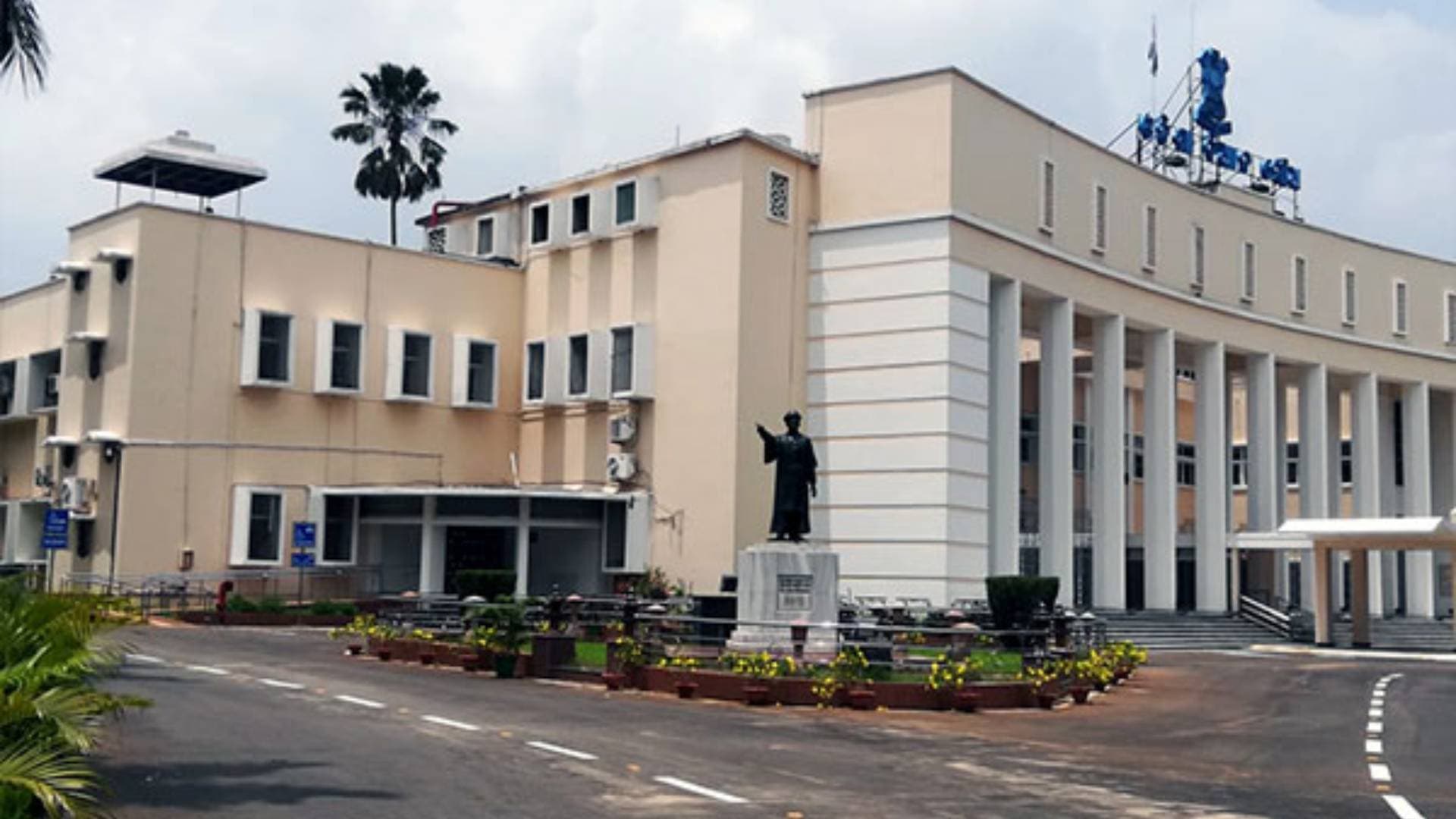 Governor Raghubar Das Dissolves Odisha Legislative Assembly