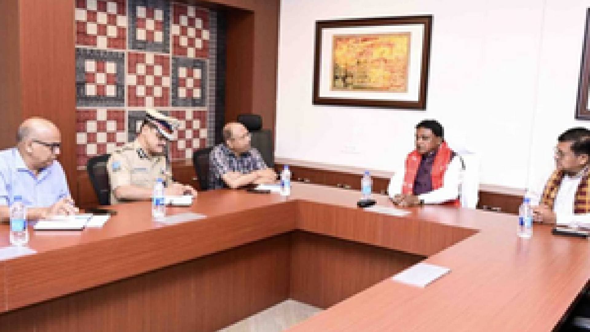 Odisha CM Majhi Chairs Meeting On Annual Rath Yatra