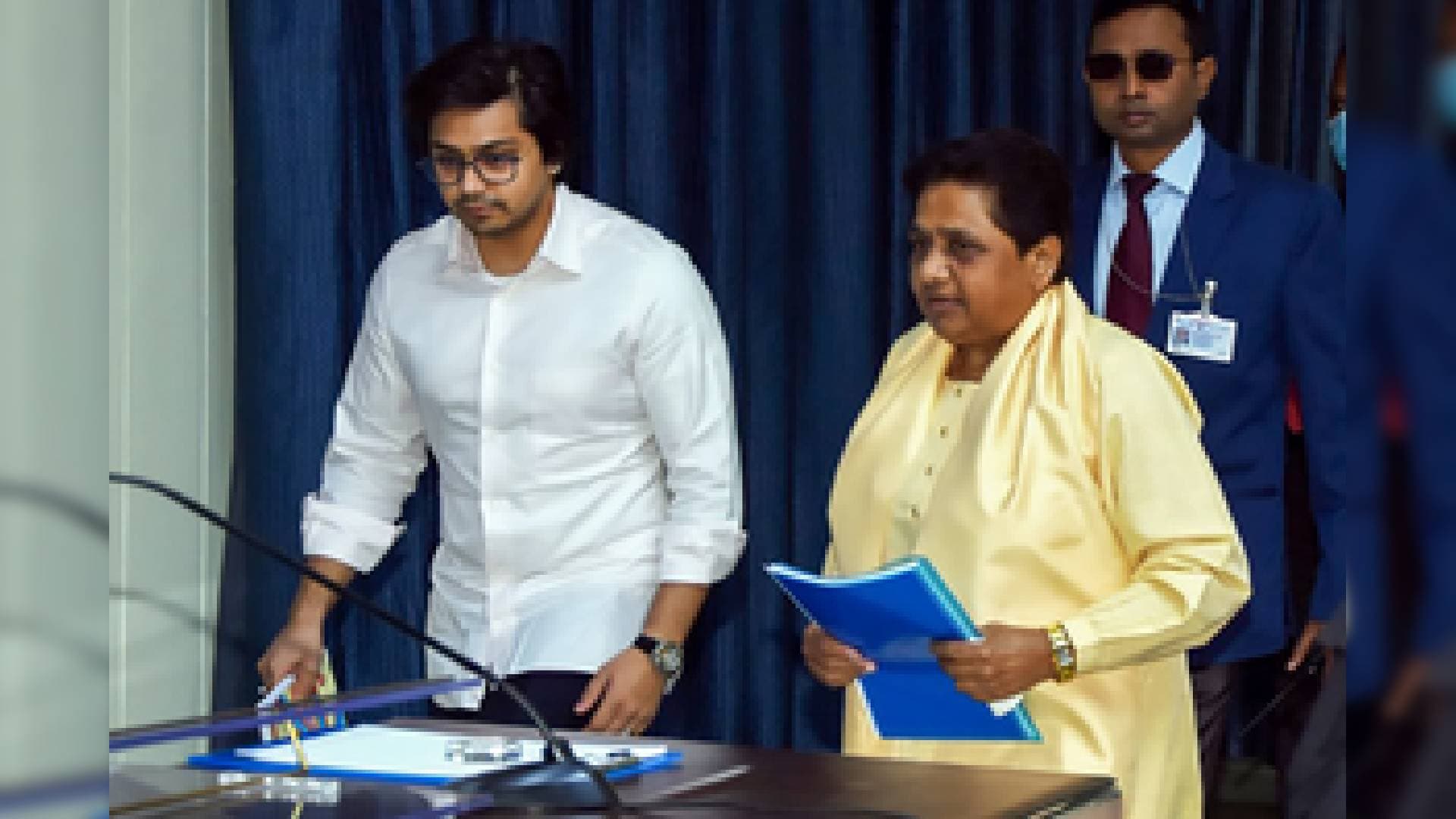 Mayawati Reinstates Nephew Akash Anand As BSP’s National Coordinator, Political Heir