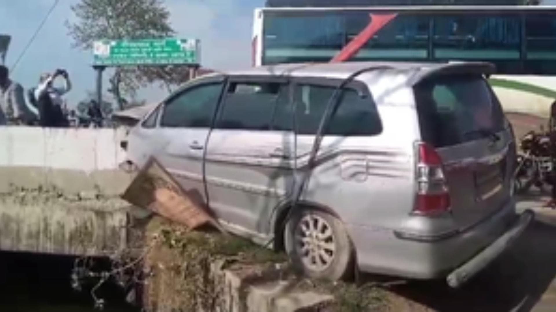 Three Of A Family Die In Car Crash In Bihar's Motihari