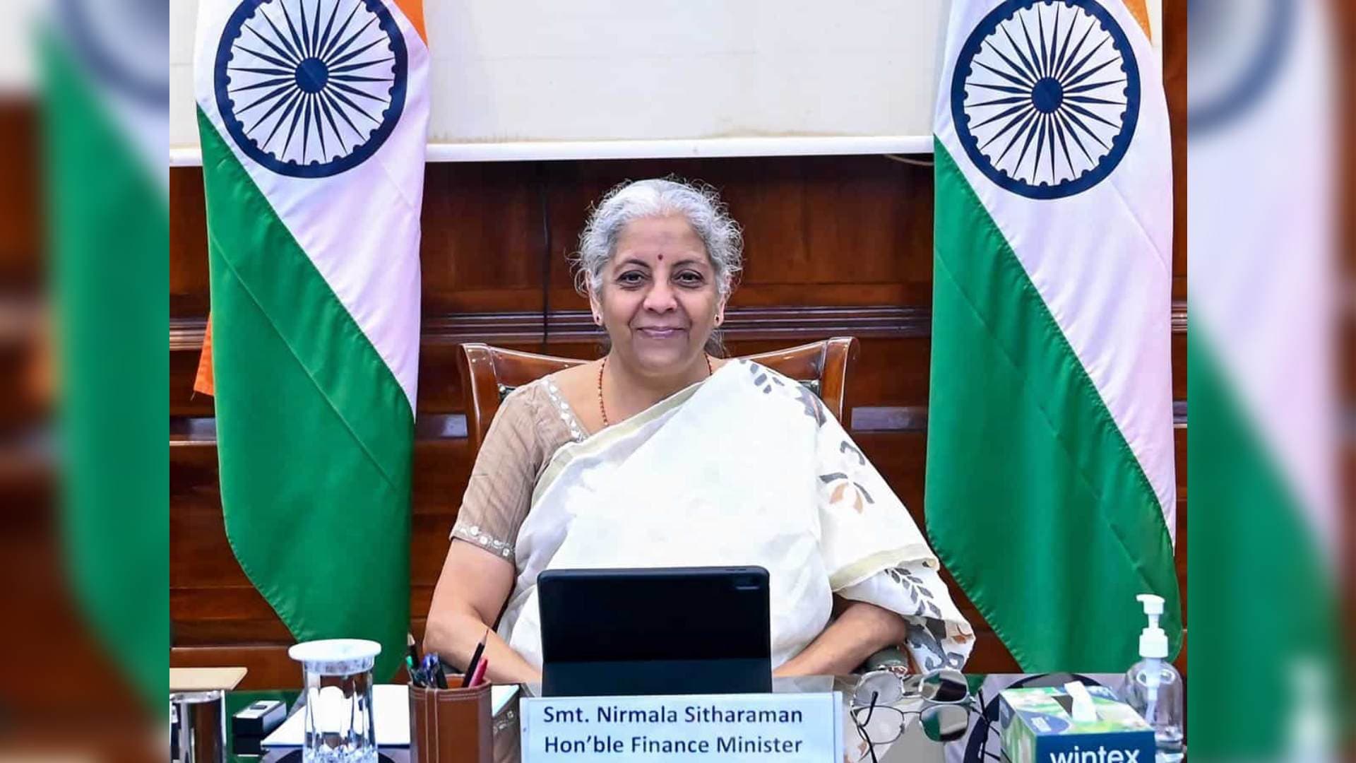 PM Modi Greets FM Sitharaman On Her Birthday
