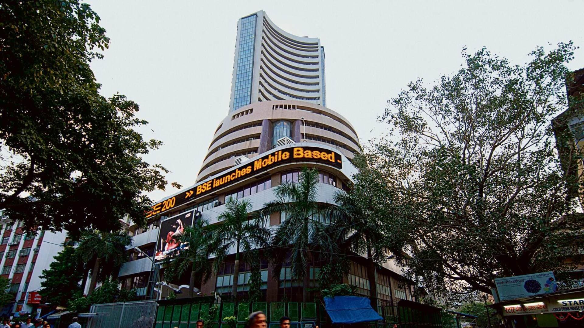 Share Market Recovers After Early Bumps, Asian Paints Stock Tanks 9 Pc
