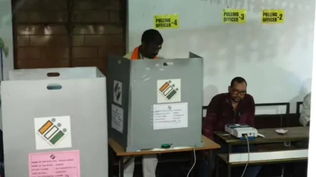 Phase III Poll: Odisha Records 35.69% Voting By 1 PM; Highest 38.13% In Sambalpur